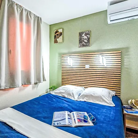 Le Hameau - M4 333 By Interhome