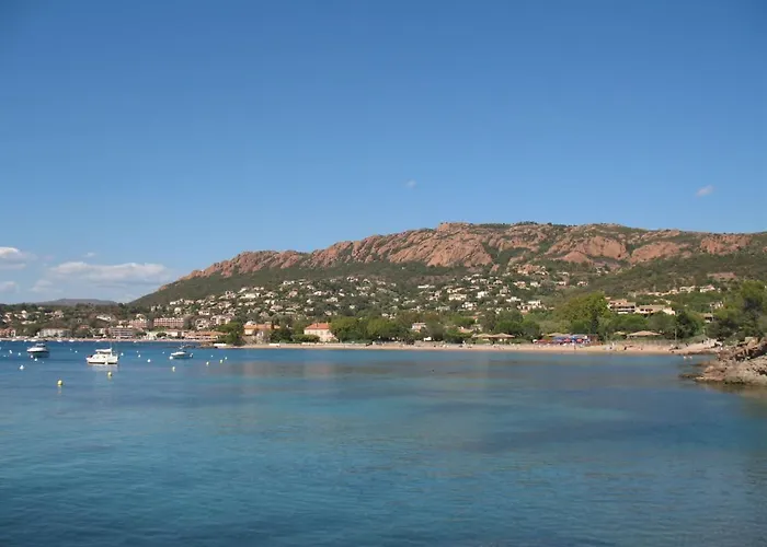 Апартаменты Le Hameau - M4 333 By Interhome *