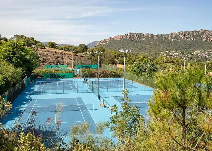 Apartment Le Hameau - M4 333 By Interhome