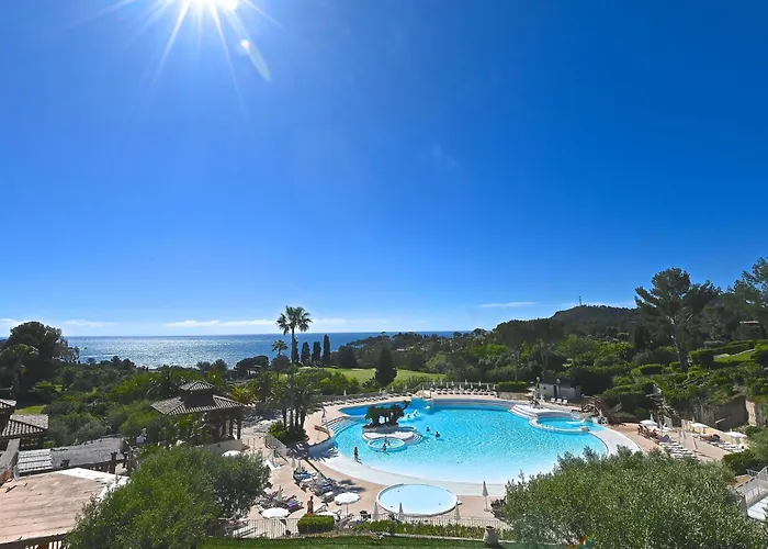 Apartment Le Hameau - M4 333 By Interhome