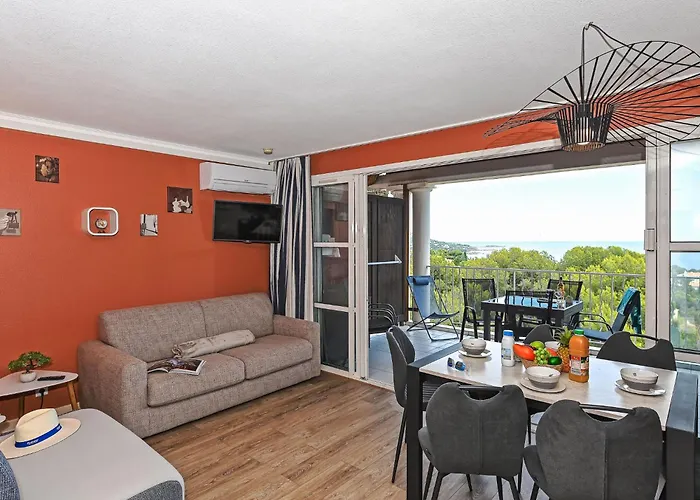 Le Hameau - M4 333 By Interhome Apartment